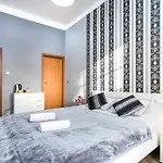 Mikolajska 5 * Krasków