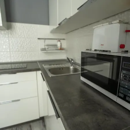 Apartment Mikolajska 5