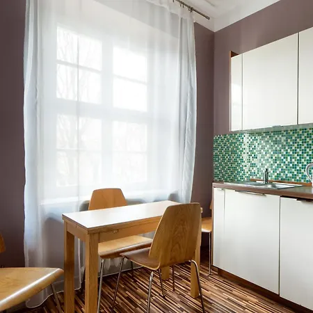 Apartment Mikolajska 5 *