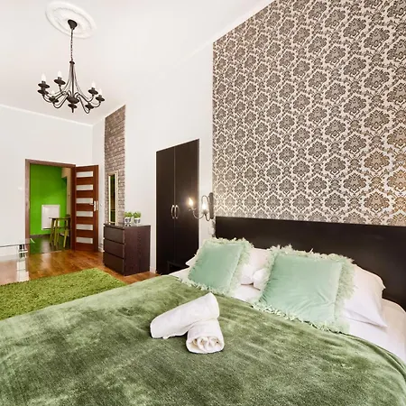 Apartment Mikolajska 5